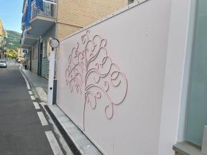 Kép Appartamento Spotorno con ampio terrazzo attrezzato anche con angolo cottura szállásáról Spotornóban a galériában