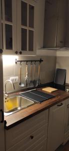 A kitchen or kitchenette at Albedo - Charming Apartment with Amazing Location