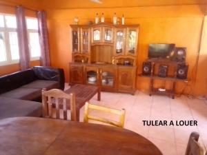Posezení v ubytování TULEAR APPARTEMENTS CHAMBRES Rez de chaussée et Etage