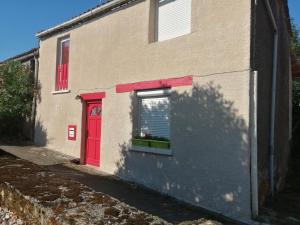 Imagen de la galería de petite maison de village loustalou, en Saint-Antonin-de-Lacalm