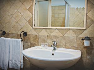 A bathroom at Bed and Breakfast Ichnos