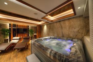 Fotografie z fotogalerie ubytování Sky Hotel v Bělehradě