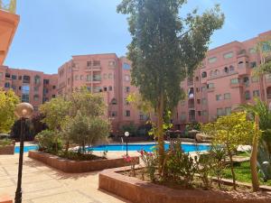 Bazén v ubytování Appartment Rhizlane nebo v jeho okolí