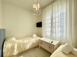 Krevet ili kreveti u jedinici u objektu Luxury Home Paradise View