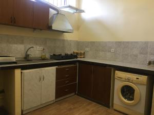 Köök või kööginurk majutusasutuses Kataryn Hostel