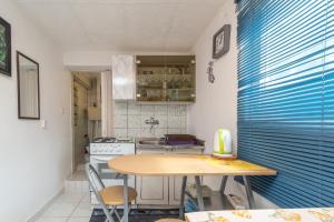 Kuchyň nebo kuchyňský kout v ubytování Apartmani Kate