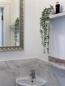 Hercoga Jekaba Apartaments tesisinde bir banyo