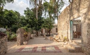 Aed väljaspool majutusasutust Casona los Cedros