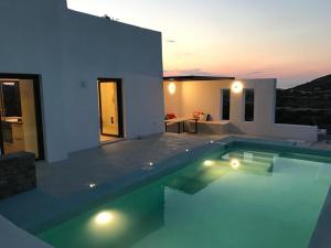 Bazén v ubytování Spiti su in Paros - Naousa Piscina Privata nebo v jeho okolí