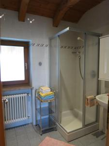 A bathroom at Feldererhof