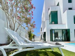 Bazén v ubytování Taucho - private, heatable pool, BBQ, 4 bedrooms - Vivienda vacacional nebo v jeho okolí