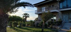 Gallery image of Seaside View Villa in Hanioti