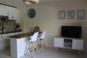 Kuchyň nebo kuchyňský kout v ubytování Apartamento Ro-Ro Valle Gran Rey