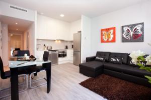 Kuchyňa alebo kuchynka v ubytovaní APBCN Eixample Center