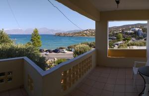 Foto da galeria de Ammos Apartments em Agios Nikolaos