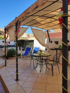 Patio o area all'aperto di B&B Lety