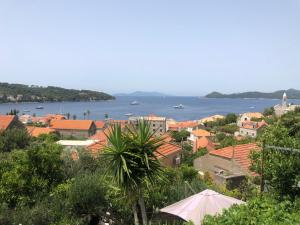 Fotografie z fotogalerie ubytování SECRET PARADISE-Holiday home with hot tub and BBQ v destinaci Lopud Island + 52 fotografií