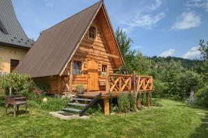 Vonkajšia záhrada v ubytovaní Oaza Tatry I