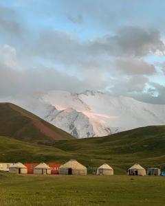 Gallery image of PAMIR NOMAD Yurt Camp in Kara-Kavak