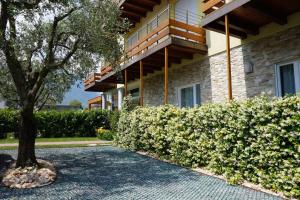 Gallery image of Residence Rivachiara (check-in at Hotel Riviera in Viale Rovereto, 95) in Riva del Garda