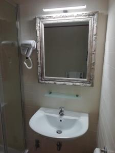 A bathroom at CASA MARGOT