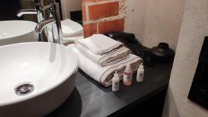 Ένα μπάνιο στο Two-level CATCHY LOFT Alicante Beach & Castle +31 φωτογραφίες