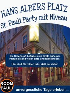 een flyer voor een feestje voor een gebouw bij Room Pauli in Hamburg