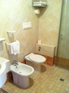 Vannituba majutusasutuses Piccolo Hotel Sciliar
