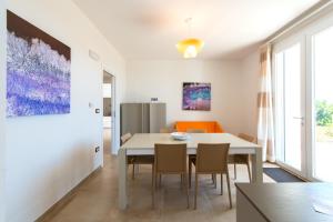 Zdjęcie z galerii obiektu Fani Luxury Villas w mieście Torre Pali