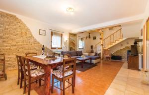 Ein Sitzbereich in der Unterkunft Guest house Donna