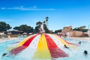 Kép Iberostar Waves Club Cala Barca All Inclusive szállásáról Portopetróban a galériában