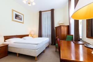 Spa Hotel Anglický Dvůr客房内的一张或多张床位