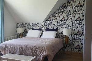 Una cama o camas en una habitación de Magnifique Villa entre Deauville et Pont l'évêque