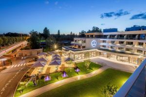 an overhead view of a building with a courtyard at Rivage Hôtel & Spa Annecy in Annecy