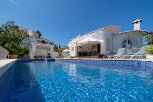 Zdjęcie z galerii obiektu Casa Ilusion w mieście Calpe