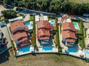 Bazén v ubytování Villas Simag nebo v jeho okolí