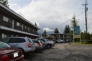 Gallery image of Gold Pan Motel in Quesnel