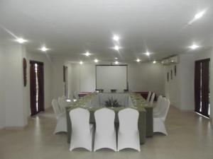 Poslovno područje ili konferencijska dvorana u objektu Luwansa Beach Hotel