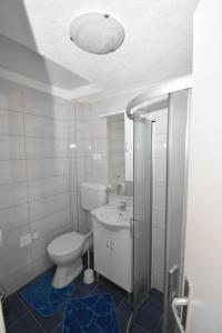 Ванная комната в Apartmani Mihaela
