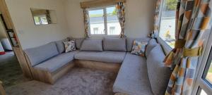 A seating area at PV70 newquay bay resort