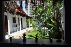 Κήπος έξω από το Pousada Lemos