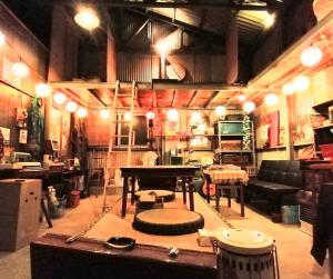Posezení v ubytování 静かに過ごす古民家ステイ Staying quietly in renovated house