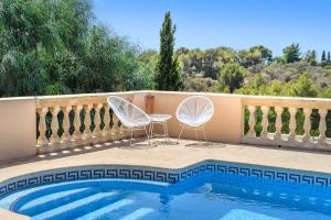 Basen w obiekcie Villa Turo del Sol lub w pobliżu