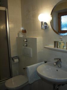 Ванная комната в Gästehaus Watzmannblick