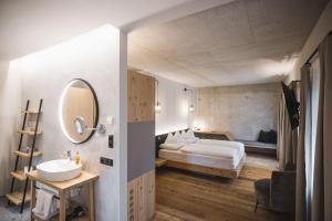 A bed or beds in a room at Autentis