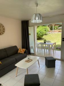 Posezení v ubytování APPARTEMENT T2 ROUTE DES SALINES