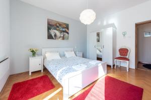 Posteľ alebo postele v izbe v ubytovaní Romance Apartments Dubrovnik