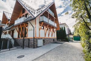 Budova, v ktorej sa apartmánový hotel nachádza