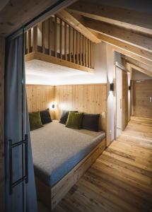 A bed or beds in a room at Autentis