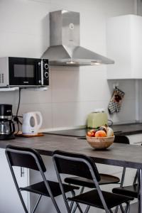 Zdjęcie z galerii obiektu Tantulia Crissol 126 Apto 1habitacion tenerife w Aronie
